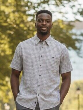 Marc Edwards 100% Silk Shirt Mens Large Button Up Short Sleeve Pocket Geometric